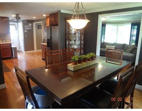 81 Calley St, Springfield, MA 01129 photo 7