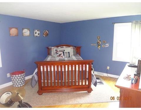 81 Calley St, Springfield, MA 01129 photo 14