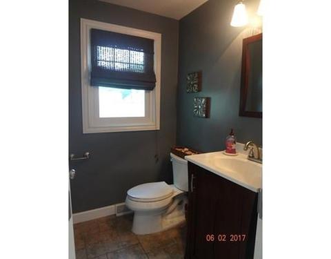 81 Calley St, Springfield, MA 01129 photo 10