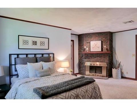 7 Dennett Rd, Marblehead, MA 01945 photo 18