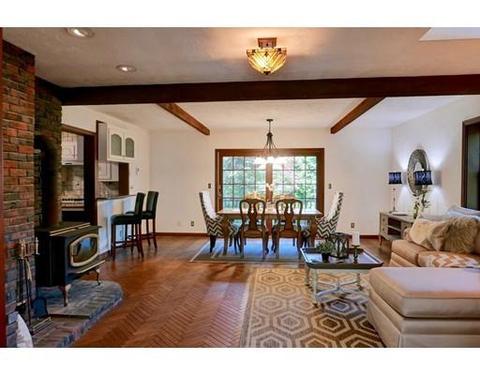 7 Dennett Rd, Marblehead, MA 01945 photo 11
