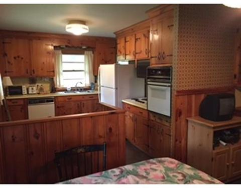 16 Bow St, Plainville, MA 02762 photo 3