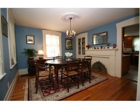 18 Centre St, Danvers, MA 01923 photo 8