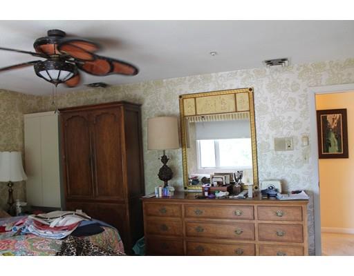 7 Gerald Rd, Marblehead, MA 01945 photo 9