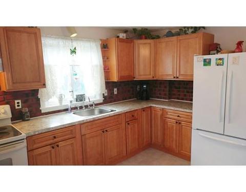 65 Harmon St, Lynn, MA 01905 photo 5