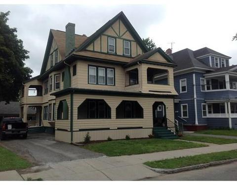 33 Sylvan St, Springfield, MA 01108 photo 1