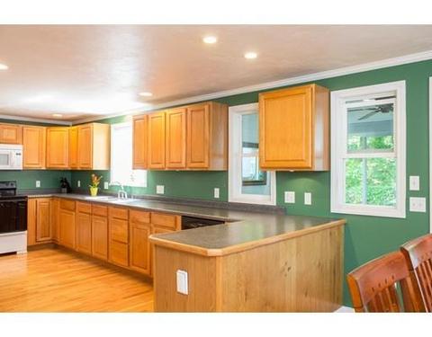 144 Lakeside Ave, Wrentham, MA 02093 photo 4