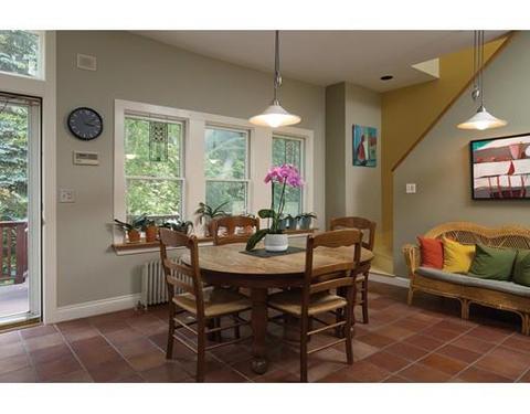 127 Naples Rd, Brookline, MA 02446 photo 6