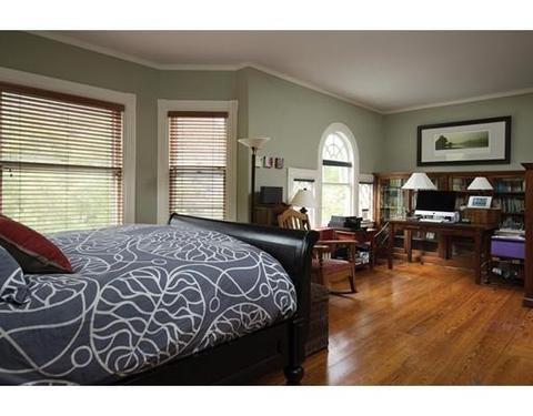127 Naples Rd, Brookline, MA 02446 photo 9