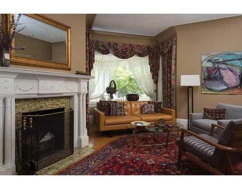 127 Naples Rd, Brookline, MA 02446 photo 3