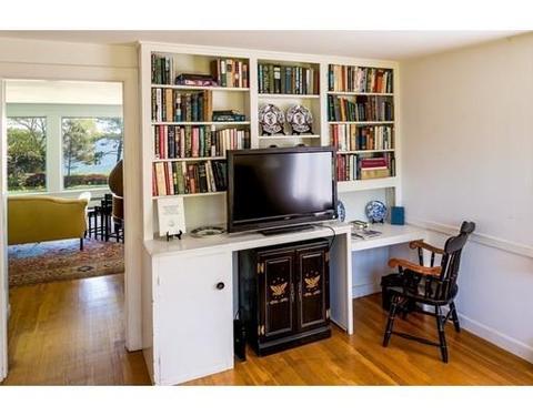 312 Ocean Ave, Marblehead, MA 01945 photo 18