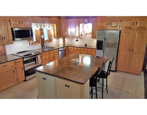 55 Bailey Ln, Georgetown, MA 01833 photo 3