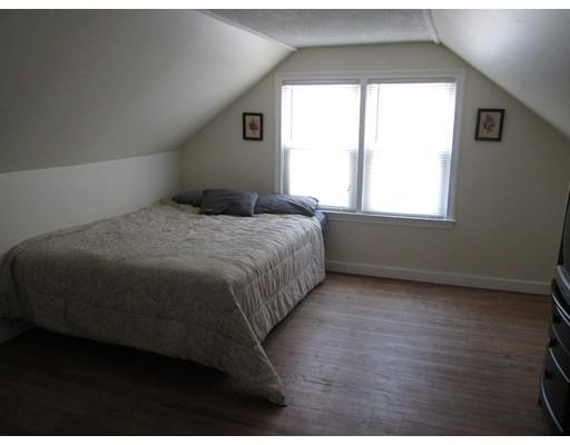 128 Gill St, Chicopee, MA 01013 photo 11