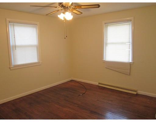 128 Gill St, Chicopee, MA 01013 photo 10