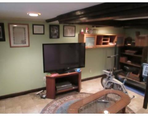 16 Maple Ave, Danvers, MA 01923 photo 11