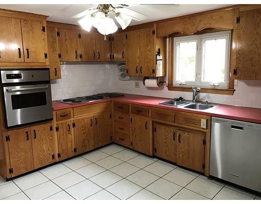 190 Robinson St, Raynham, MA 02767 photo 5