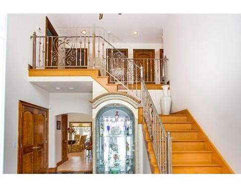 30 Sandra Dr, Worcester, MA 01604 photo 6