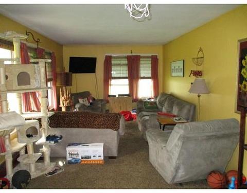 57 Highland Ave, Easthampton, MA 01027 photo 4