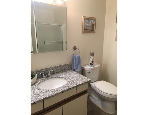 36 Dunham Rd #202, Beverly, MA 01915 photo 12