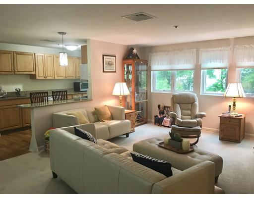 36 Dunham Rd #202, Beverly, MA 01915 photo 4