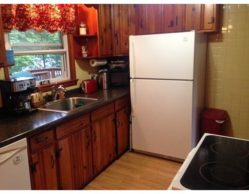 192 Westbrook Dr, Springfield, MA 01129 photo 5