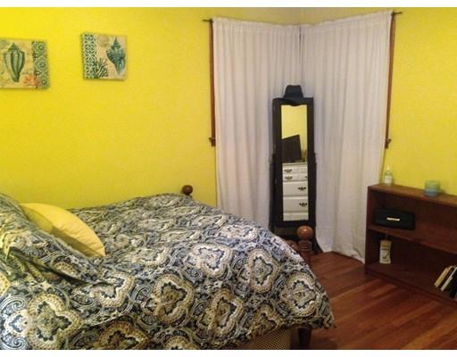 192 Westbrook Dr, Springfield, MA 01129 photo 17
