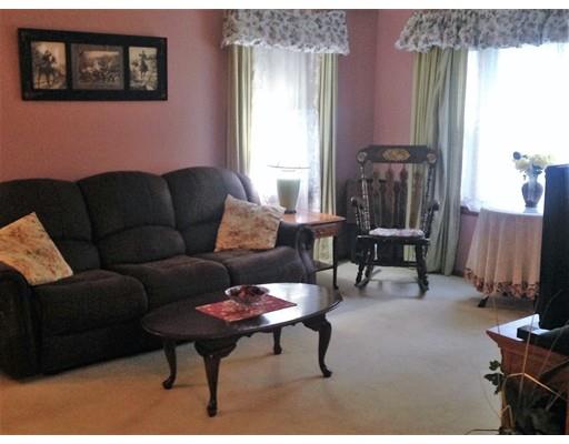 192 Westbrook Dr, Springfield, MA 01129 photo 10