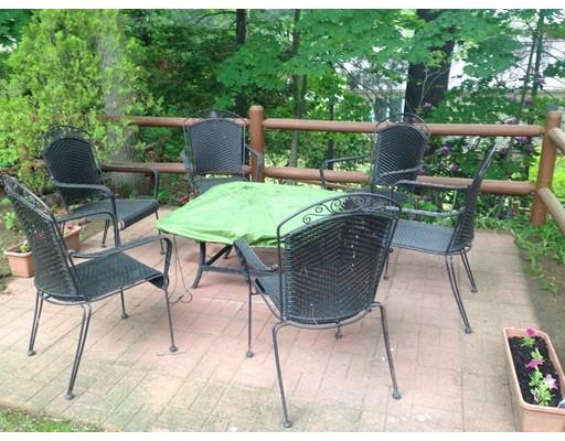 192 Westbrook Dr, Springfield, MA 01129 photo 27