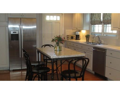 102 Elm St, Marblehead, MA 01945 photo 3