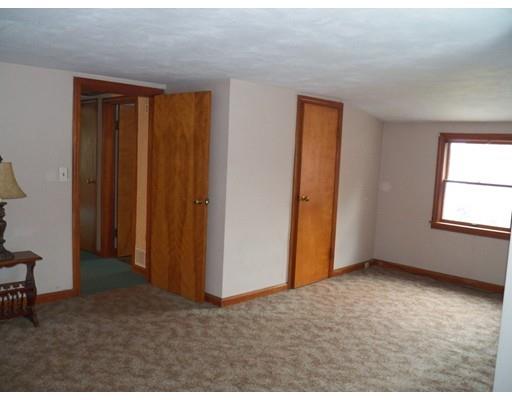 38 Granger Pl, West Springfield, MA 01089 photo 16