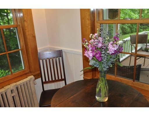 67 Spaulding St, Amherst, MA 01002 photo 9