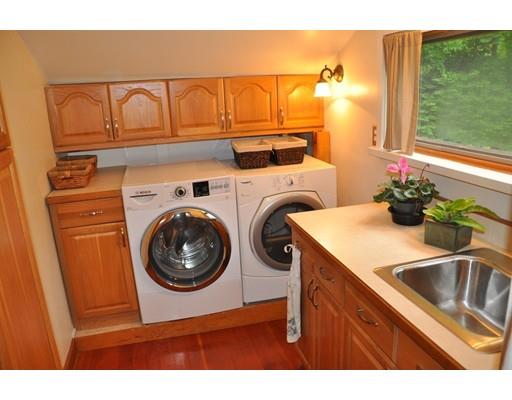 67 Spaulding St, Amherst, MA 01002 photo 11