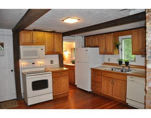 67 Spaulding St, Amherst, MA 01002 photo 10