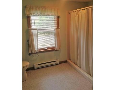 54 Brighton, Springfield, MA 01118 photo 15