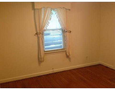 54 Brighton, Springfield, MA 01118 photo 10