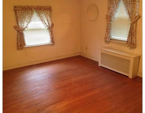 54 Brighton, Springfield, MA 01118 photo 19