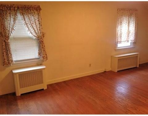 54 Brighton, Springfield, MA 01118 photo 18