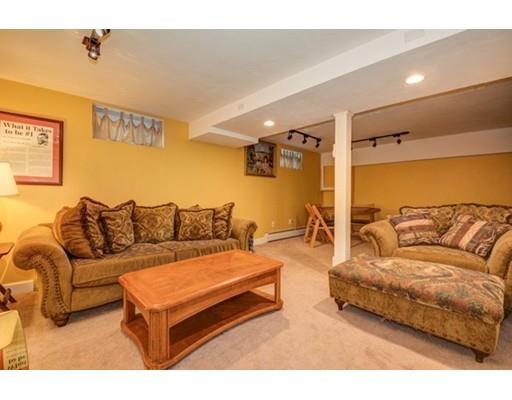 33 Fenwick St, Framingham, MA 01701 photo 19