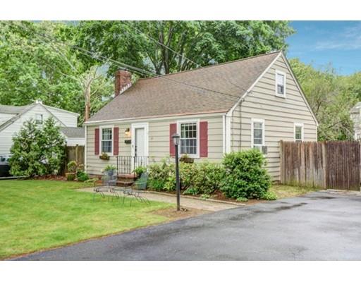 33 Fenwick St, Framingham, MA 01701 photo 2