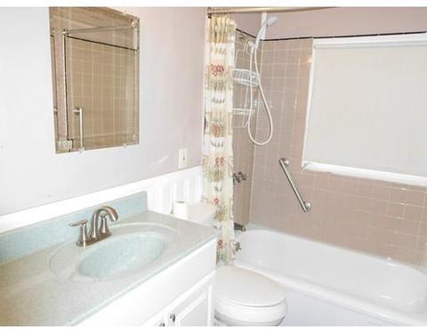 67 Cuff Ave, Springfield, MA 01104 photo 5