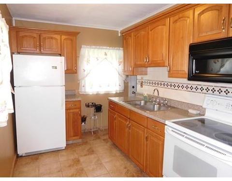 67 Cuff Ave, Springfield, MA 01104 photo 4