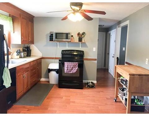 12 Spence St, Chicopee, MA 01020 photo 5