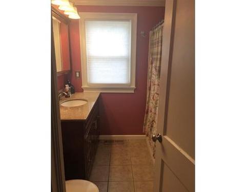 12 Spence St, Chicopee, MA 01020 photo 9