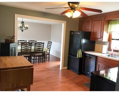 12 Spence St, Chicopee, MA 01020 photo 4