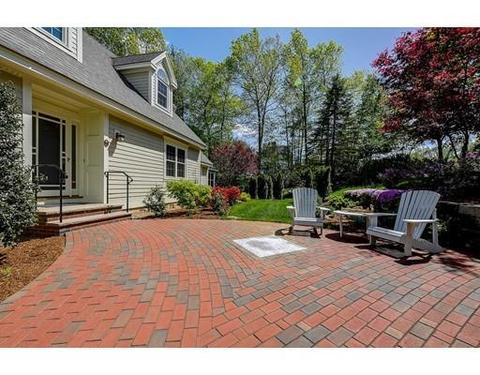 31 Hawthorne Rd, Windham, NH 03087 photo 2