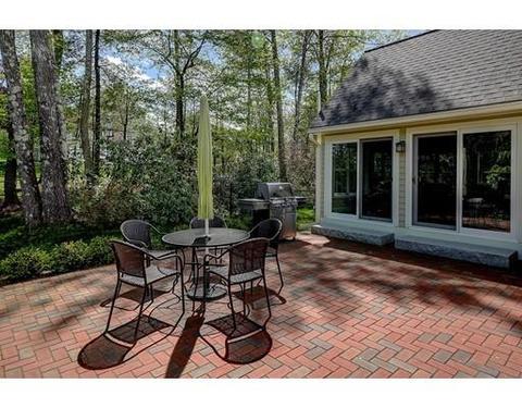 31 Hawthorne Rd, Windham, NH 03087 photo 5