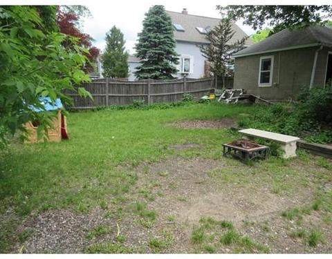 142 Commonwealth Ave, Worcester, MA 01604 photo 28