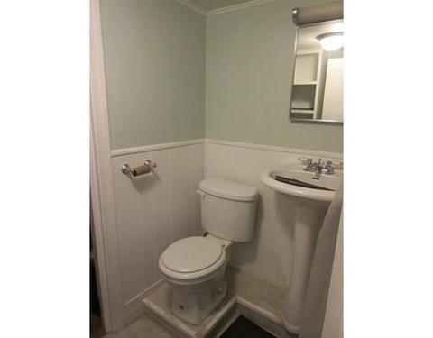 142 Commonwealth Ave, Worcester, MA 01604 photo 23