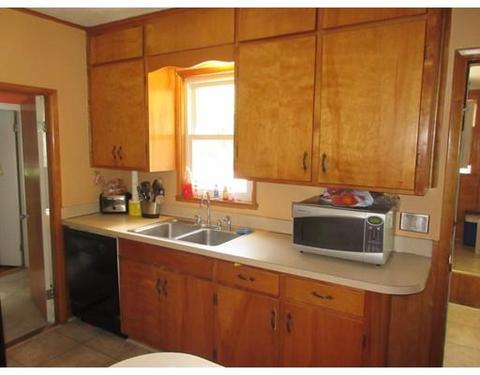 142 Commonwealth Ave, Worcester, MA 01604 photo 9