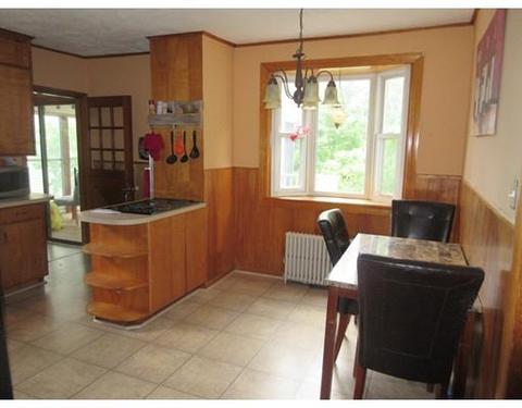 142 Commonwealth Ave, Worcester, MA 01604 photo 5